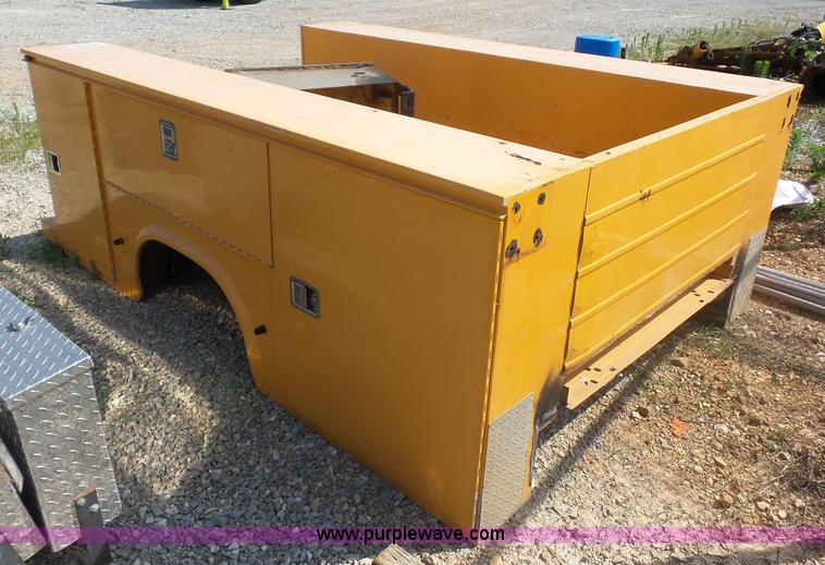 image for item L2869 Utility bed