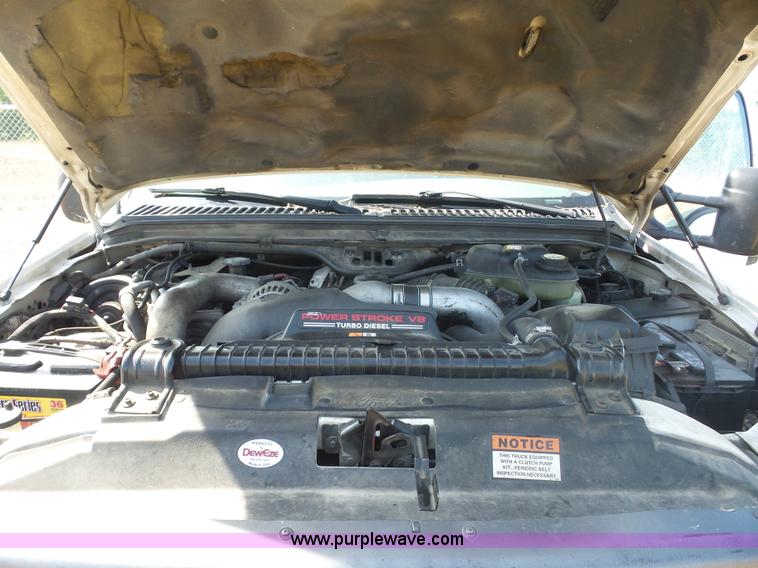 image for item L2870 2003 Ford F550 bucket truck