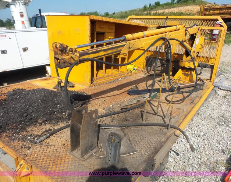 image for item L2871 Flatbed