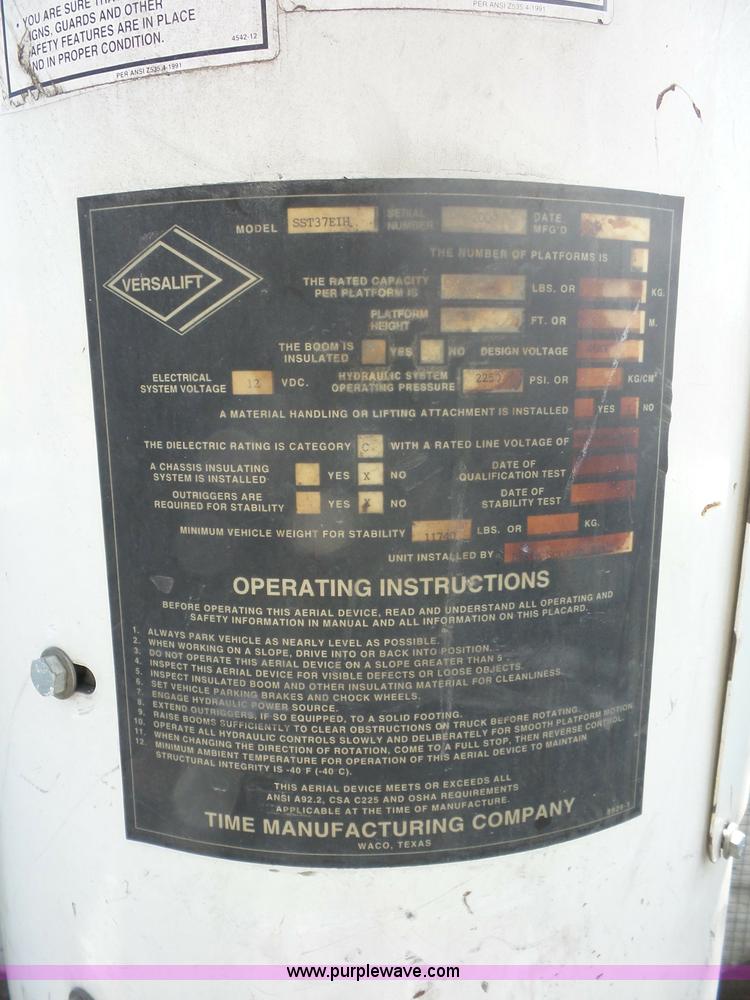 image for item L2872 2002 Ford F550 bucket truck