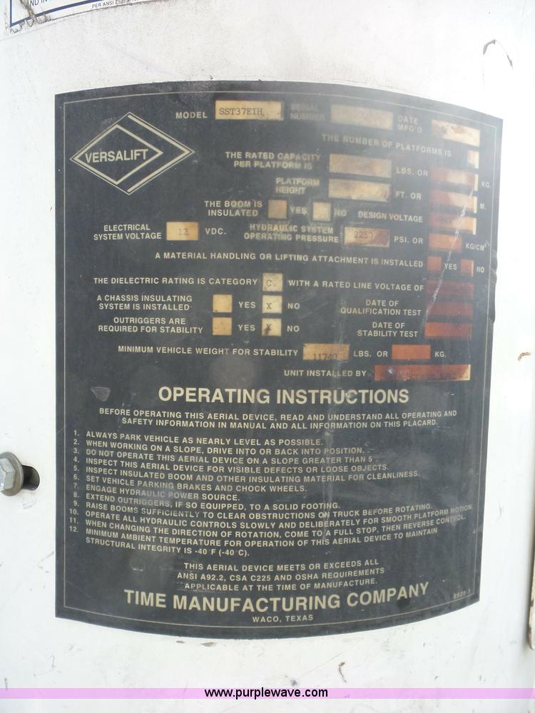 image for item L2872 2002 Ford F550 bucket truck