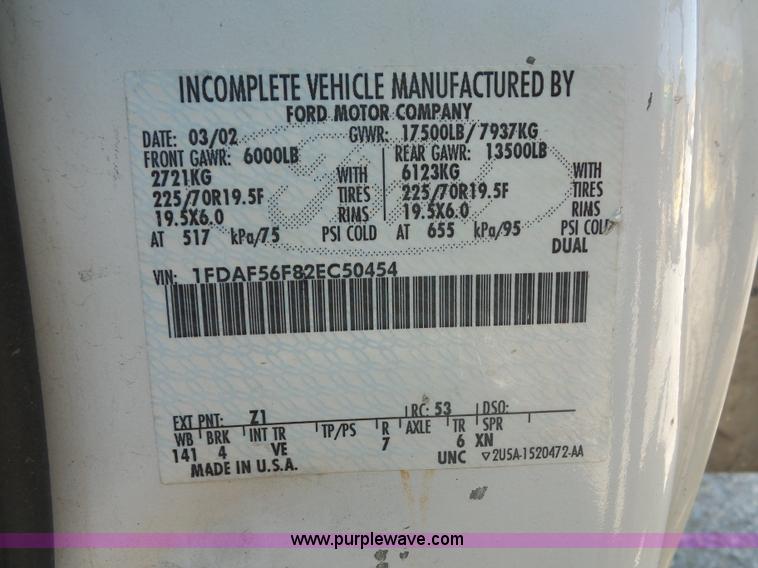 image for item L2872 2002 Ford F550 bucket truck