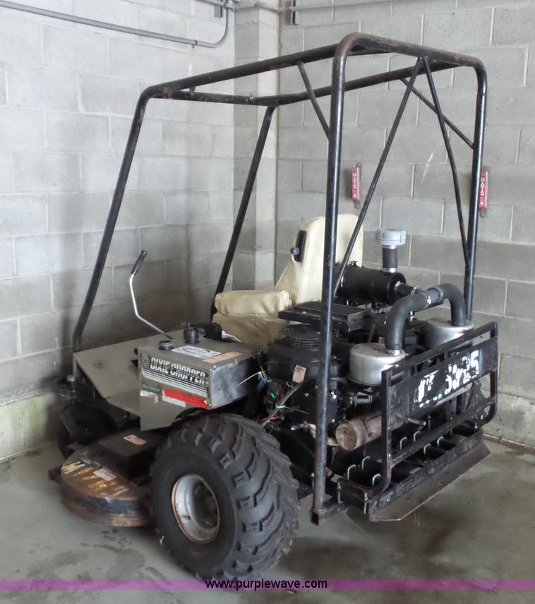 image for item L2899 Dixie Chopper XXW400 Quad loop ZTR mower