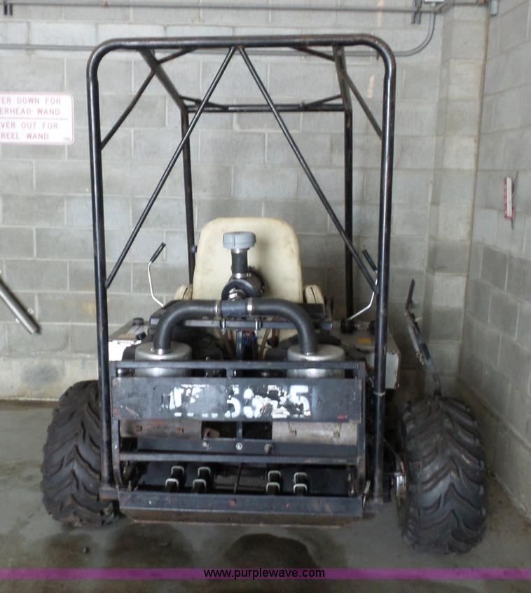 image for item L2899 Dixie Chopper XXW400 Quad loop ZTR mower