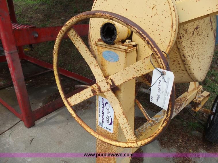 image for item L4821 Stone 95 concrete mixer