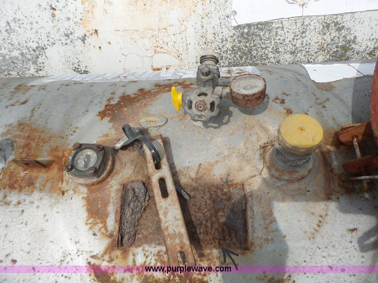 image for item L4822 (2) propane tanks