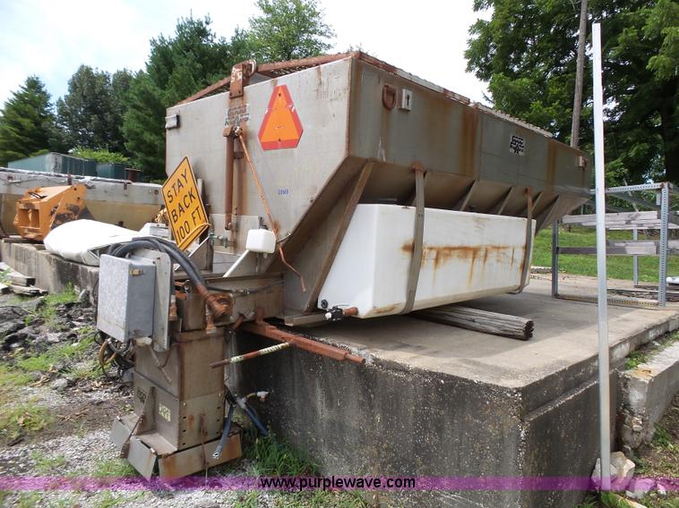 image for item L4825 Good Roads box spreader