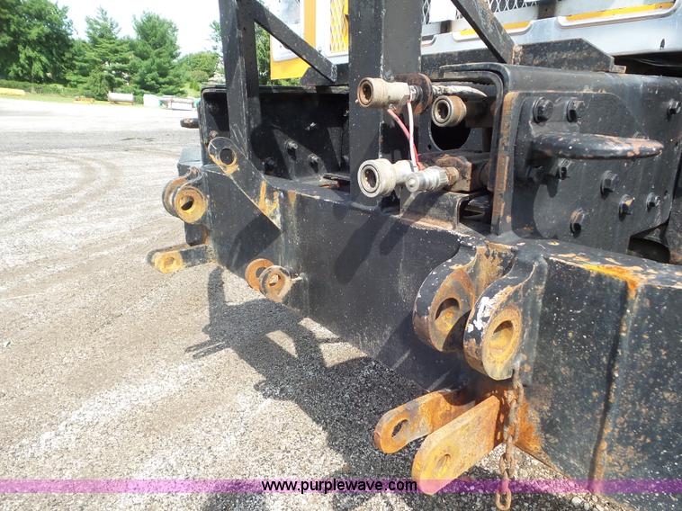 image for item L6796 2002 International F2554 dump truck