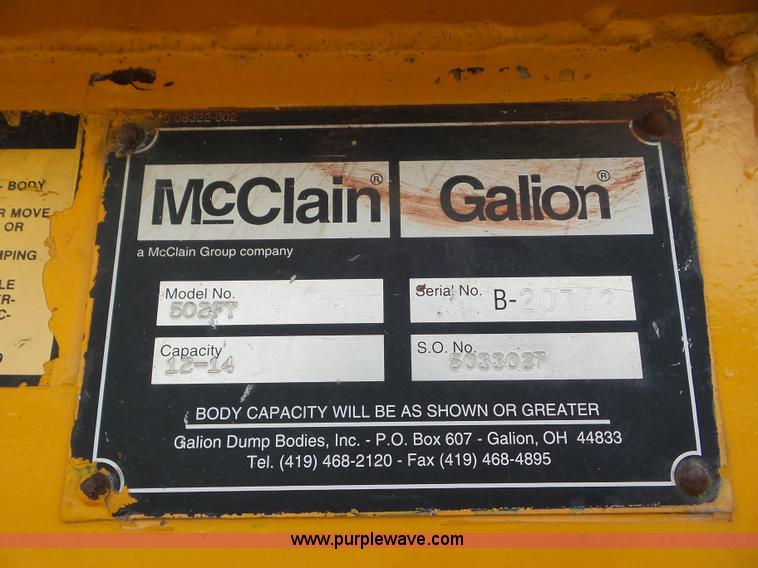 image for item L6796 2002 International F2554 dump truck