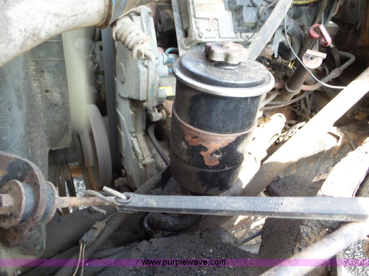 image for item L6797 2002 International F2554 dump truck