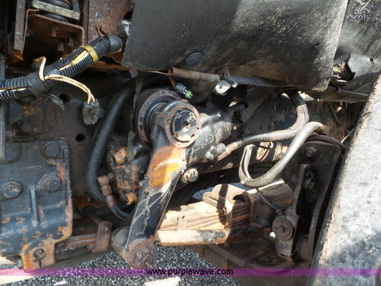 image for item L6797 2002 International F2554 dump truck