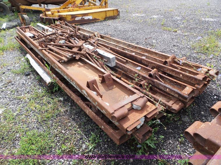 image for item L6801 Concrete forms