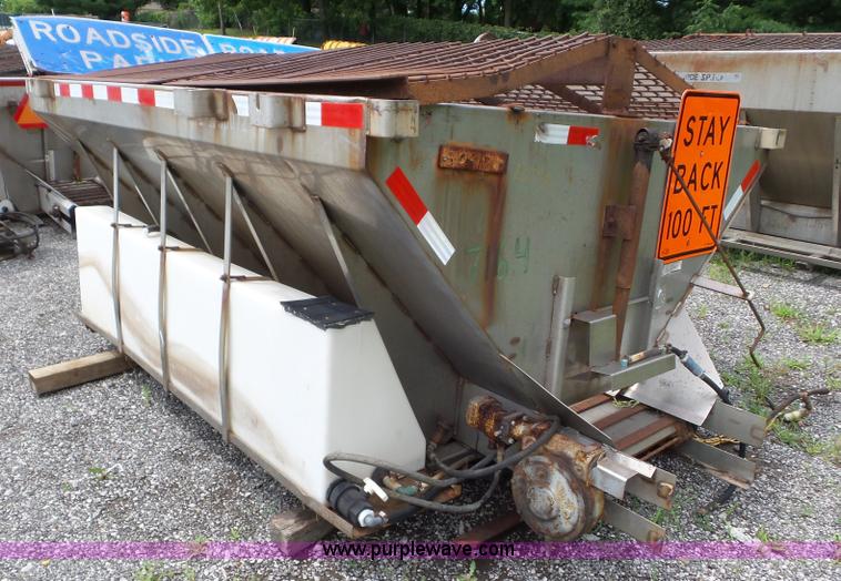 image for item L6814 Monroe stainless steel spreader