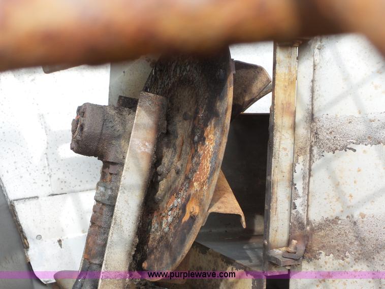 image for item L6814 Monroe stainless steel spreader