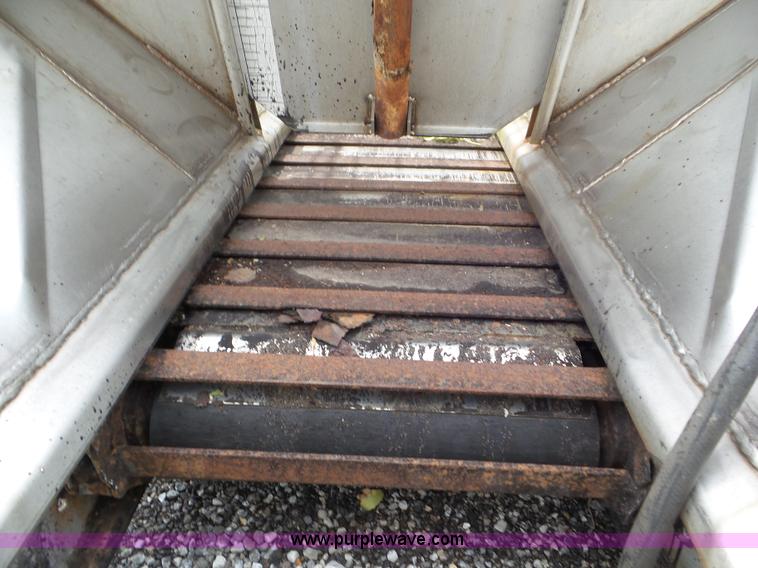 image for item L6815 Monroe stainless steel spreader