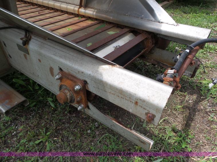 image for item L6817 Monroe stainless steel spreader