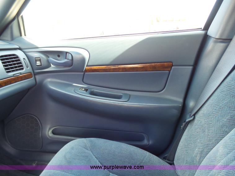 image for item L7079 2003 Chevrolet Impala