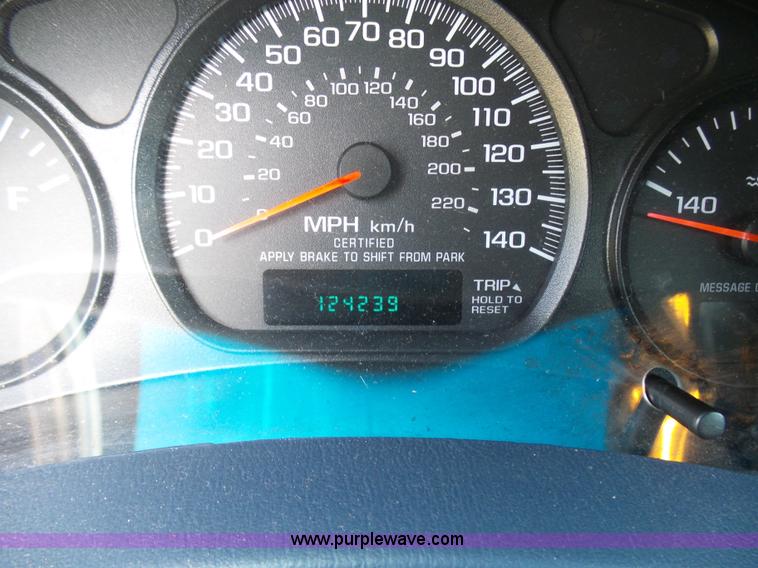 image for item L7079 2003 Chevrolet Impala