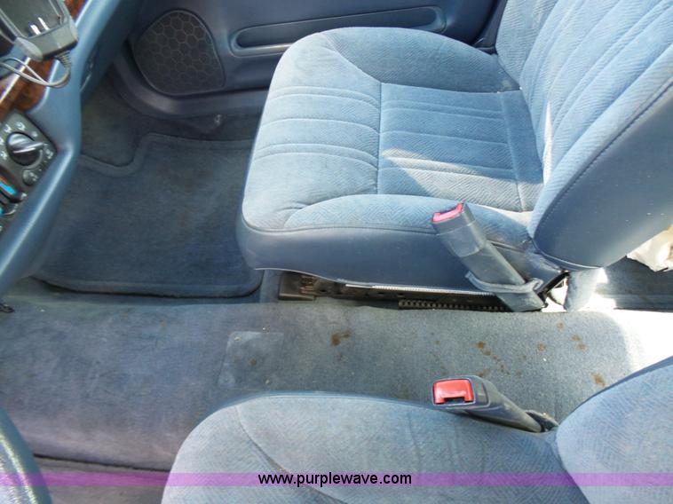 image for item L7079 2003 Chevrolet Impala