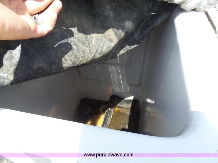 image for item L7115 2009 Ford F550 Super Duty bucket truck