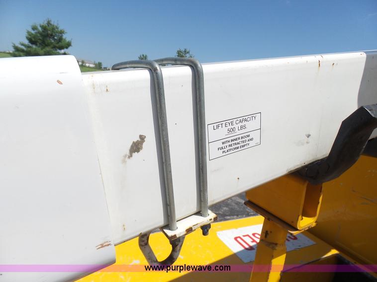 image for item L7115 2009 Ford F550 Super Duty bucket truck