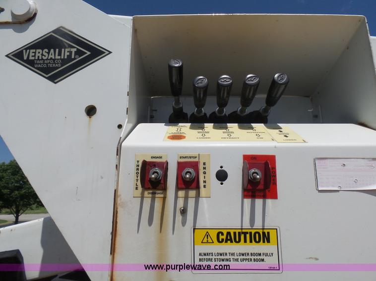 image for item L7115 2009 Ford F550 Super Duty bucket truck