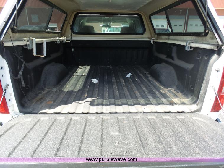 image for item L7116 2008 Chevrolet Silverado 1500 Ext. Cab pickup truck