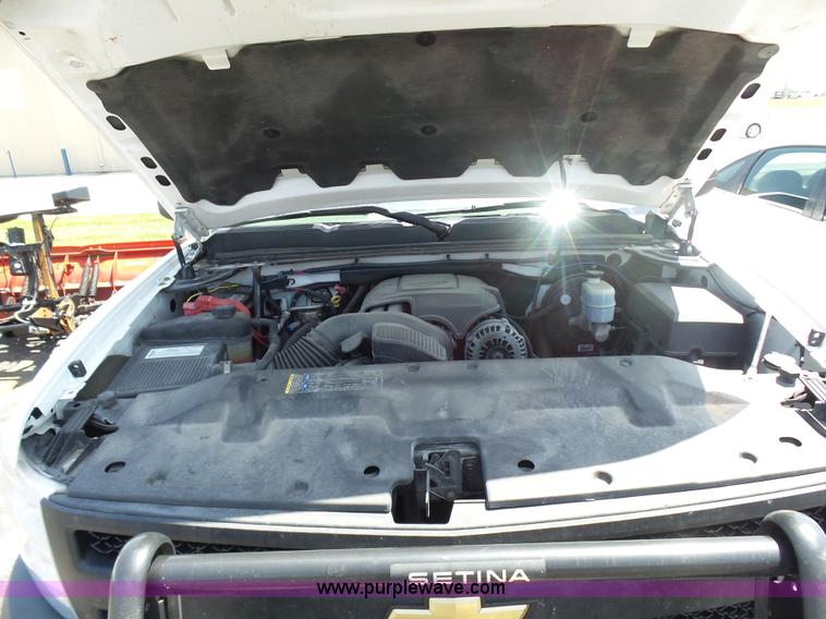 image for item L7116 2008 Chevrolet Silverado 1500 Ext. Cab pickup truck