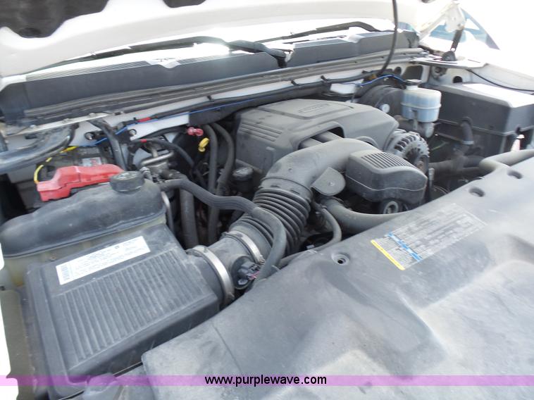 image for item L7116 2008 Chevrolet Silverado 1500 Ext. Cab pickup truck