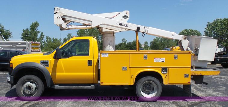 image for item L7117 2008 Ford F550 Super Duty bucket truck
