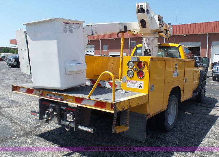 image for item L7117 2008 Ford F550 Super Duty bucket truck