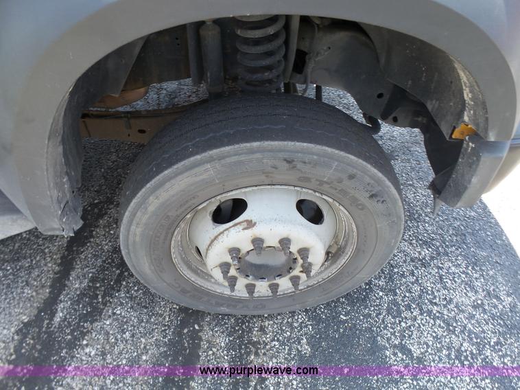 image for item L7117 2008 Ford F550 Super Duty bucket truck