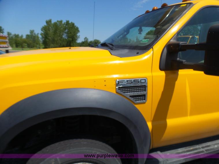 image for item L7117 2008 Ford F550 Super Duty bucket truck