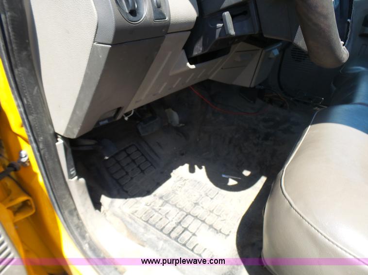 image for item L7117 2008 Ford F550 Super Duty bucket truck