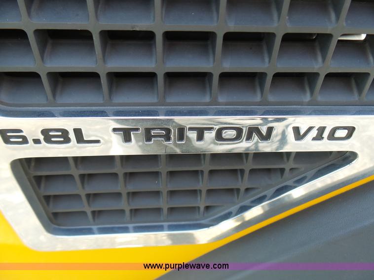 image for item L7117 2008 Ford F550 Super Duty bucket truck