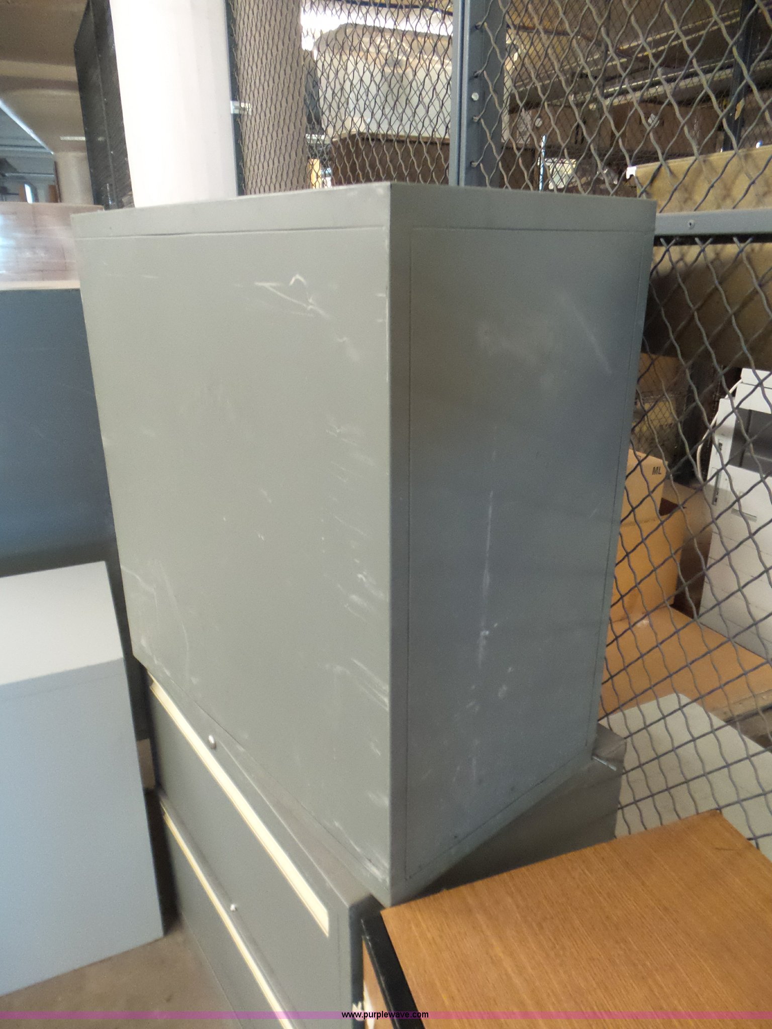 Furniture in St. Joseph, MO Item BV9639 sold Purple Wave