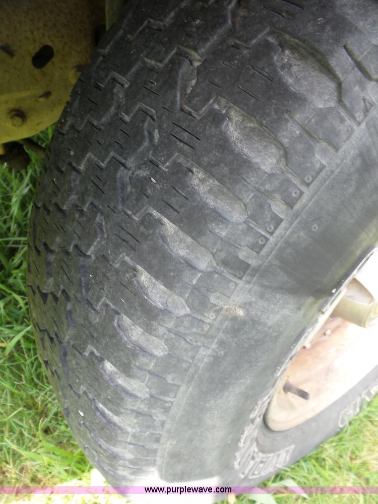 image for item AG9167 1995 Ford F150 SuperCab pickup truck