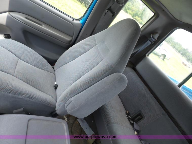 image for item AG9167 1995 Ford F150 SuperCab pickup truck