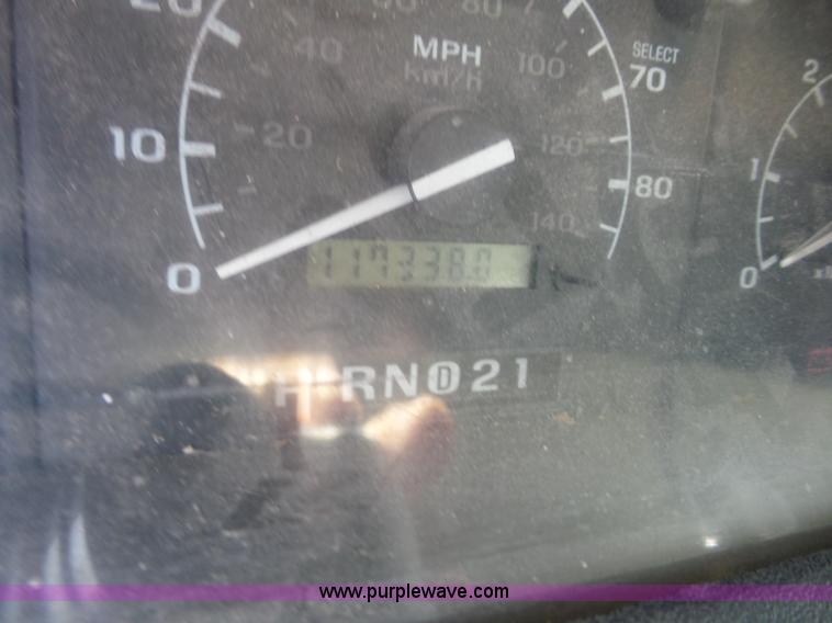 image for item AG9167 1995 Ford F150 SuperCab pickup truck