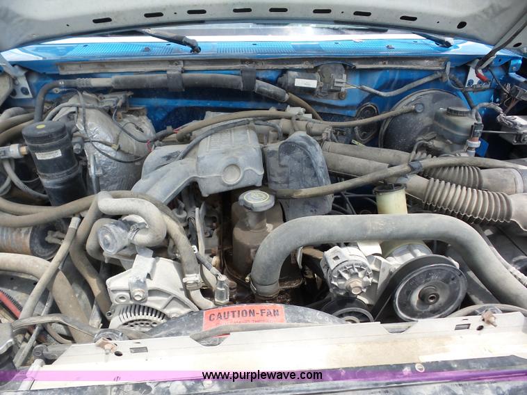 image for item AG9167 1995 Ford F150 SuperCab pickup truck