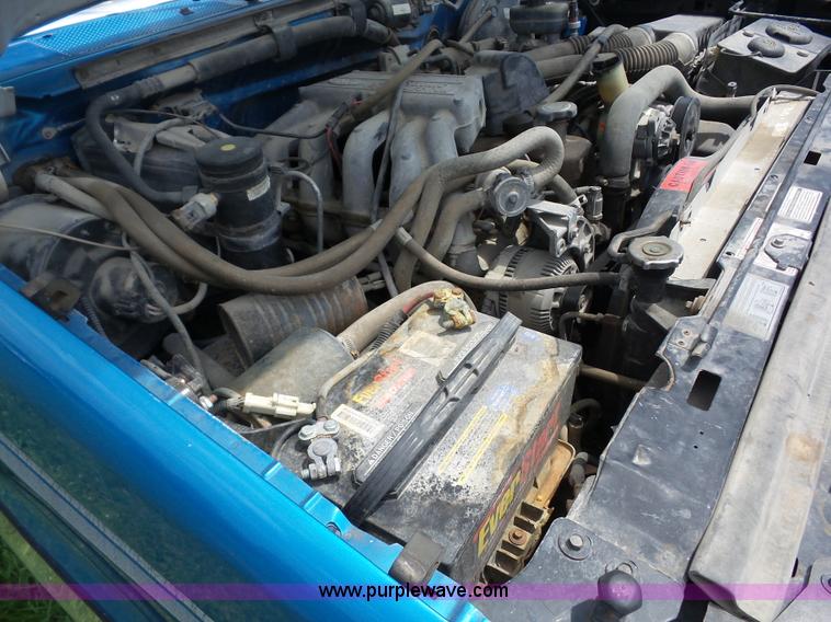 image for item AG9167 1995 Ford F150 SuperCab pickup truck