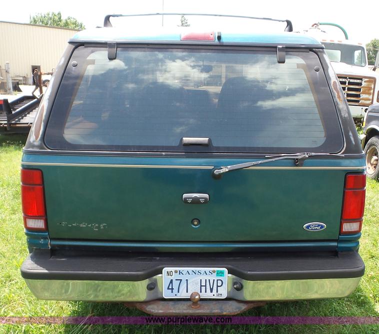 image for item AG9168 1994 Ford Explorer SUV