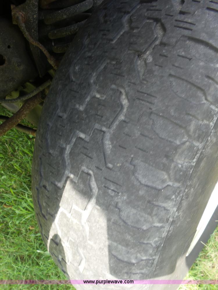 image for item AG9168 1994 Ford Explorer SUV