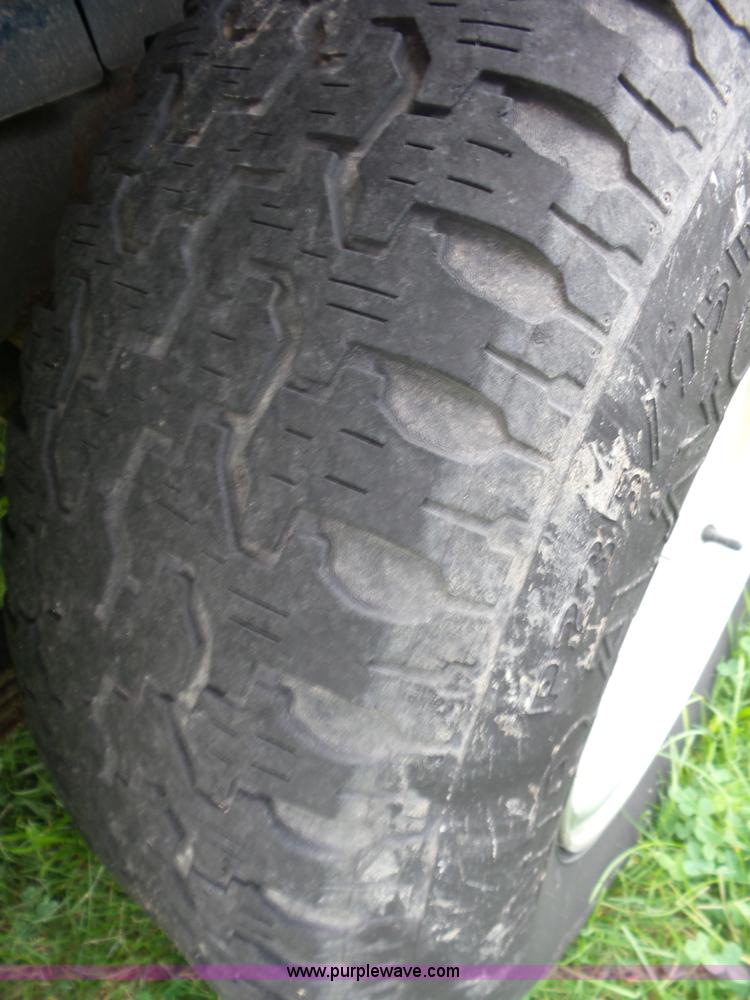 image for item AG9168 1994 Ford Explorer SUV