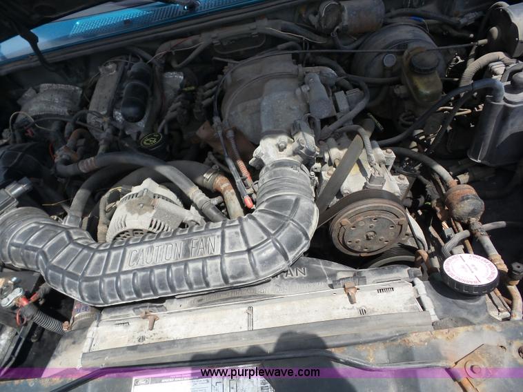 image for item AG9168 1994 Ford Explorer SUV