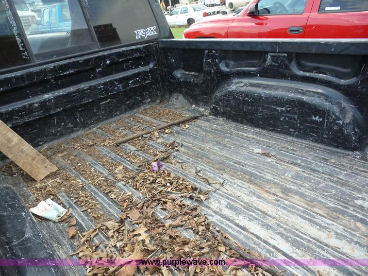 image for item AG9170 1998 Ford Ranger SuperCab pickup truck