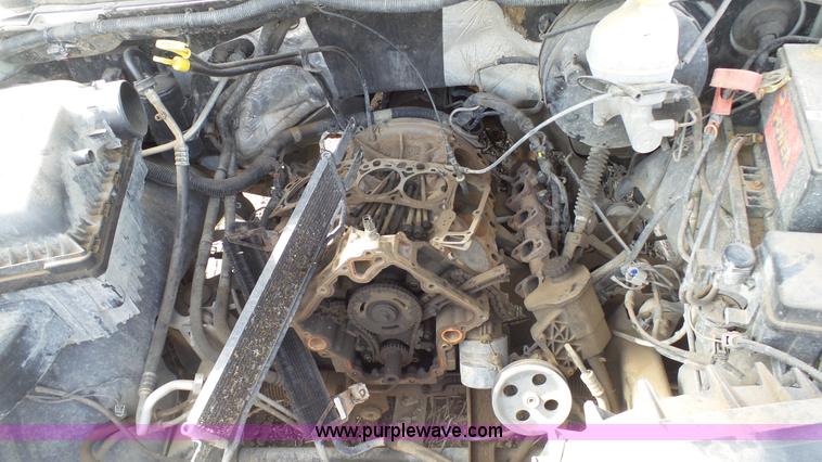 image for item AO9885 2004 Dodge Ram 1500 pickup truck