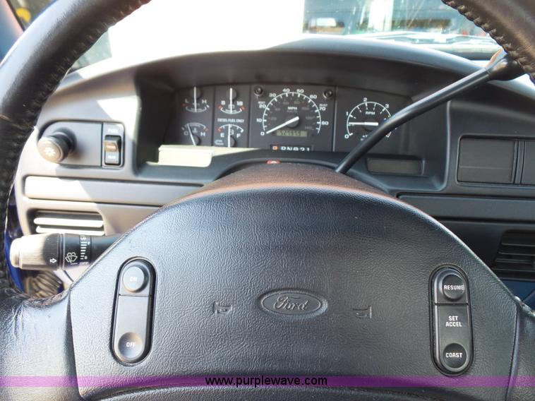 image for item BV9651 1996 Ford F450 Super Duty flatbed truck