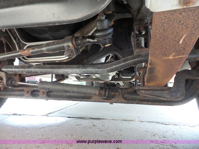 image for item BV9651 1996 Ford F450 Super Duty flatbed truck