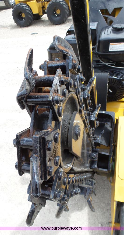 image for item BW9764 Vermeer RTX100 trencher
